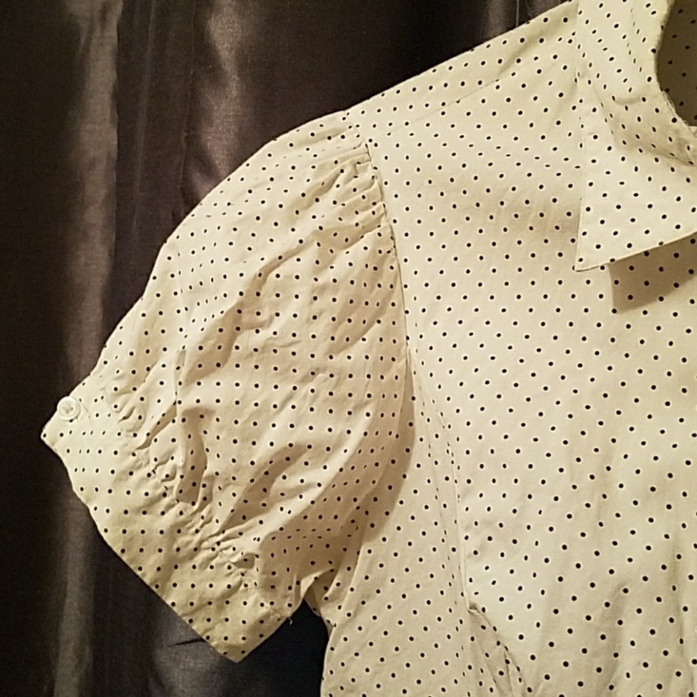 Polka dot blouse - Picture 2 of 3